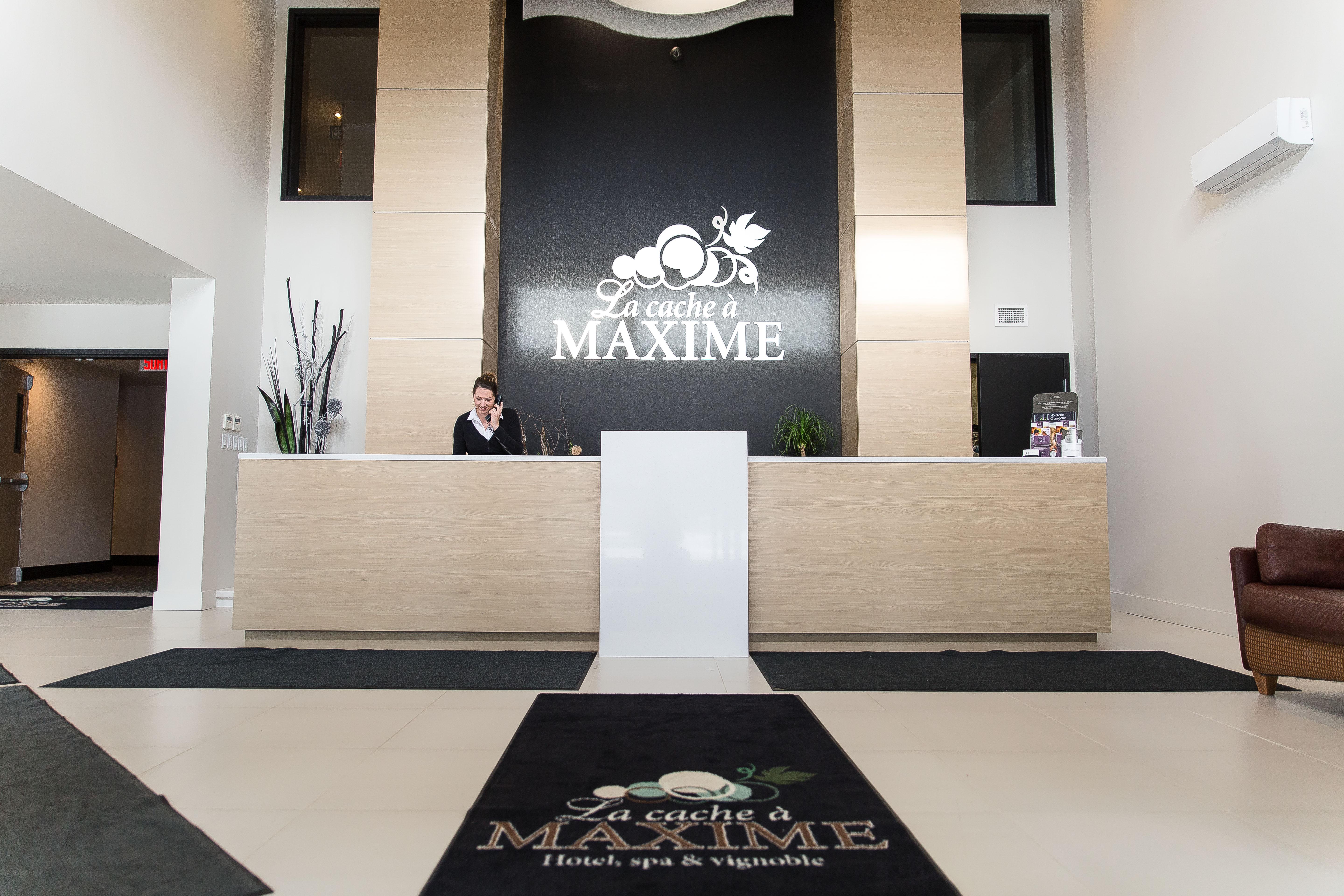 La Cache A Maxime Hotel Scott Bagian luar foto
